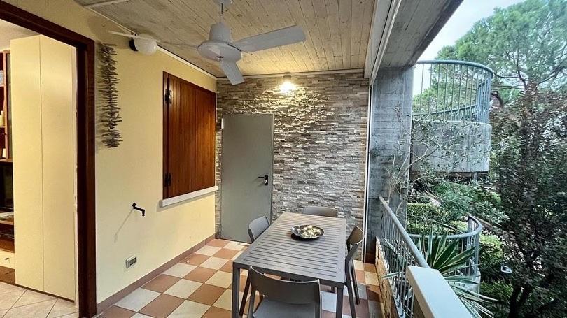 Green Apartment And Pools Desenzano del Garda Eksteriør bilde